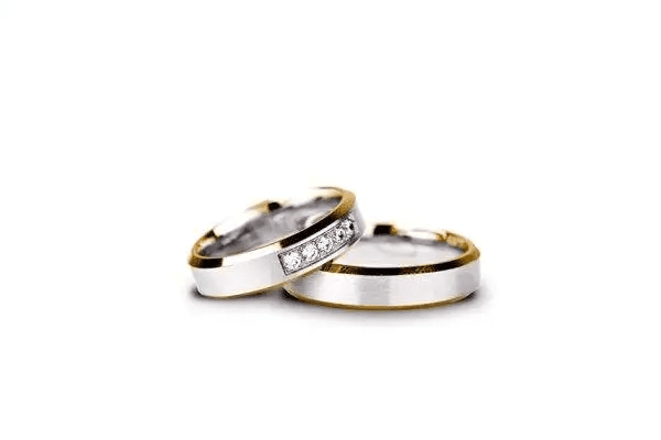 Verighete aur roz cu flowing channels alb-galben, canalele fluidității